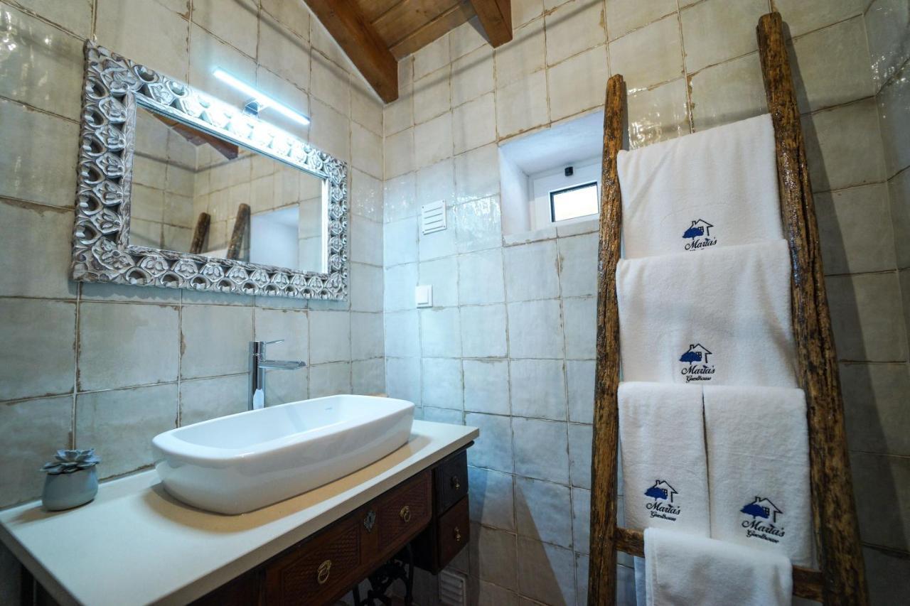 Maria'S Guesthouse 베자 외부 사진